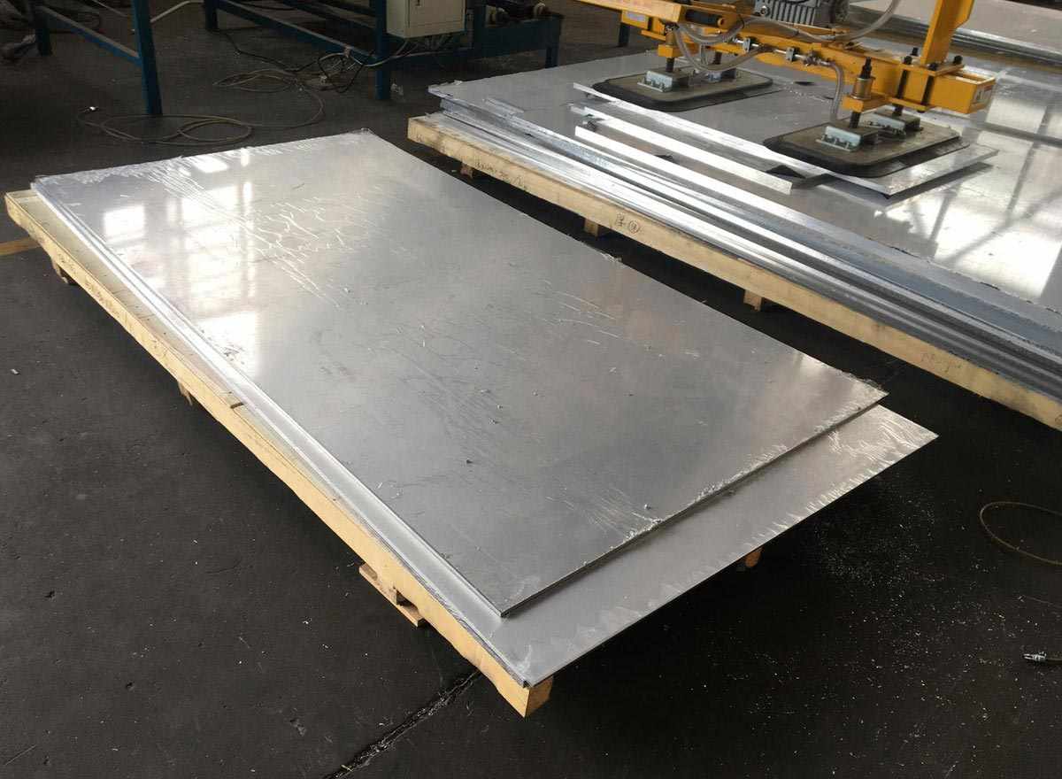 nickel-pipes-and-tubes-manufacturers-suppliers-stockists-exporters